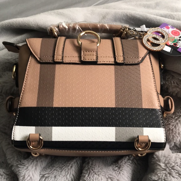 Cute convertible bag - Picture 2 of 14
